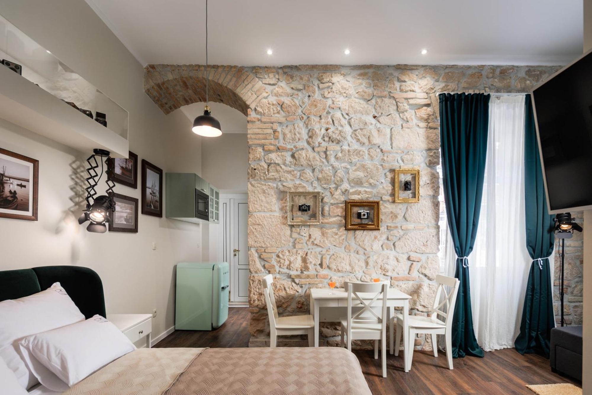 Photel Apartments Crikvenica Exteriör bild